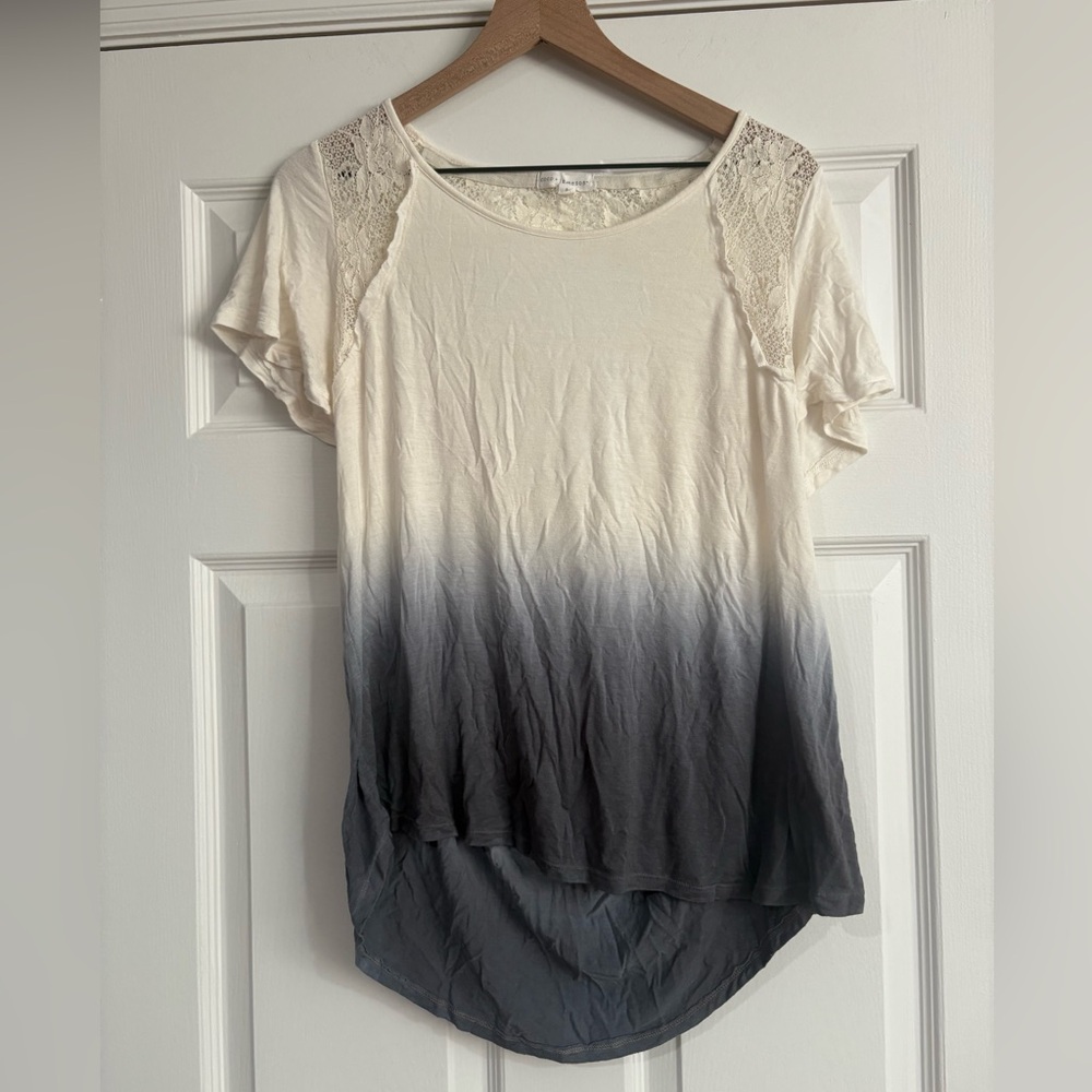 Elegant Lace Ombre Tee